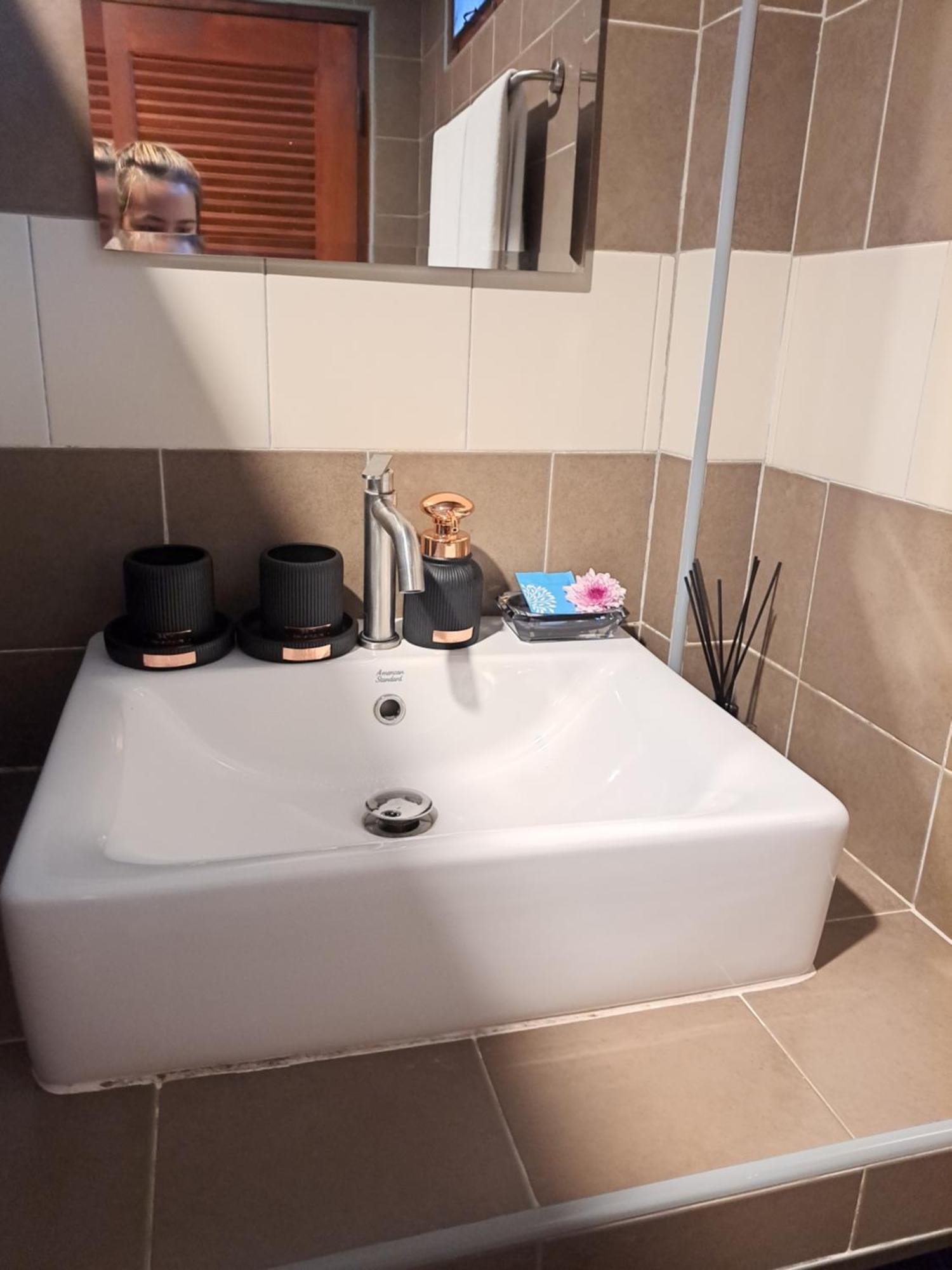 The Chic Pool Villa Nai Yang Bilik gambar